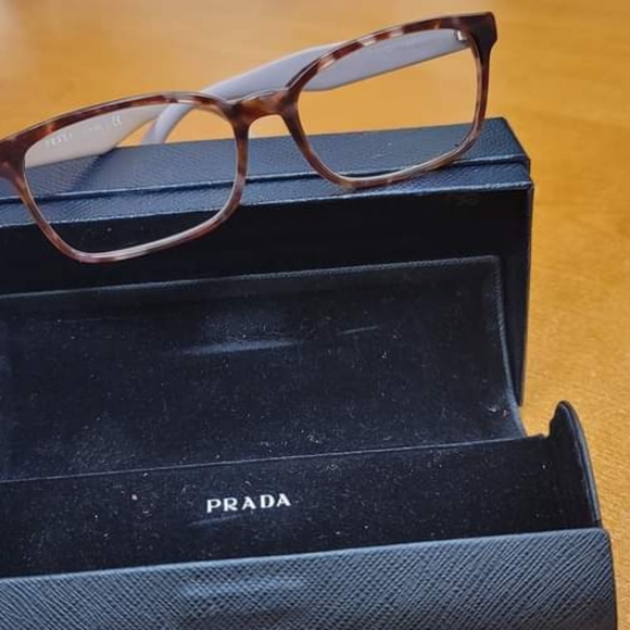 Designer glasses - Picture 5 of 12